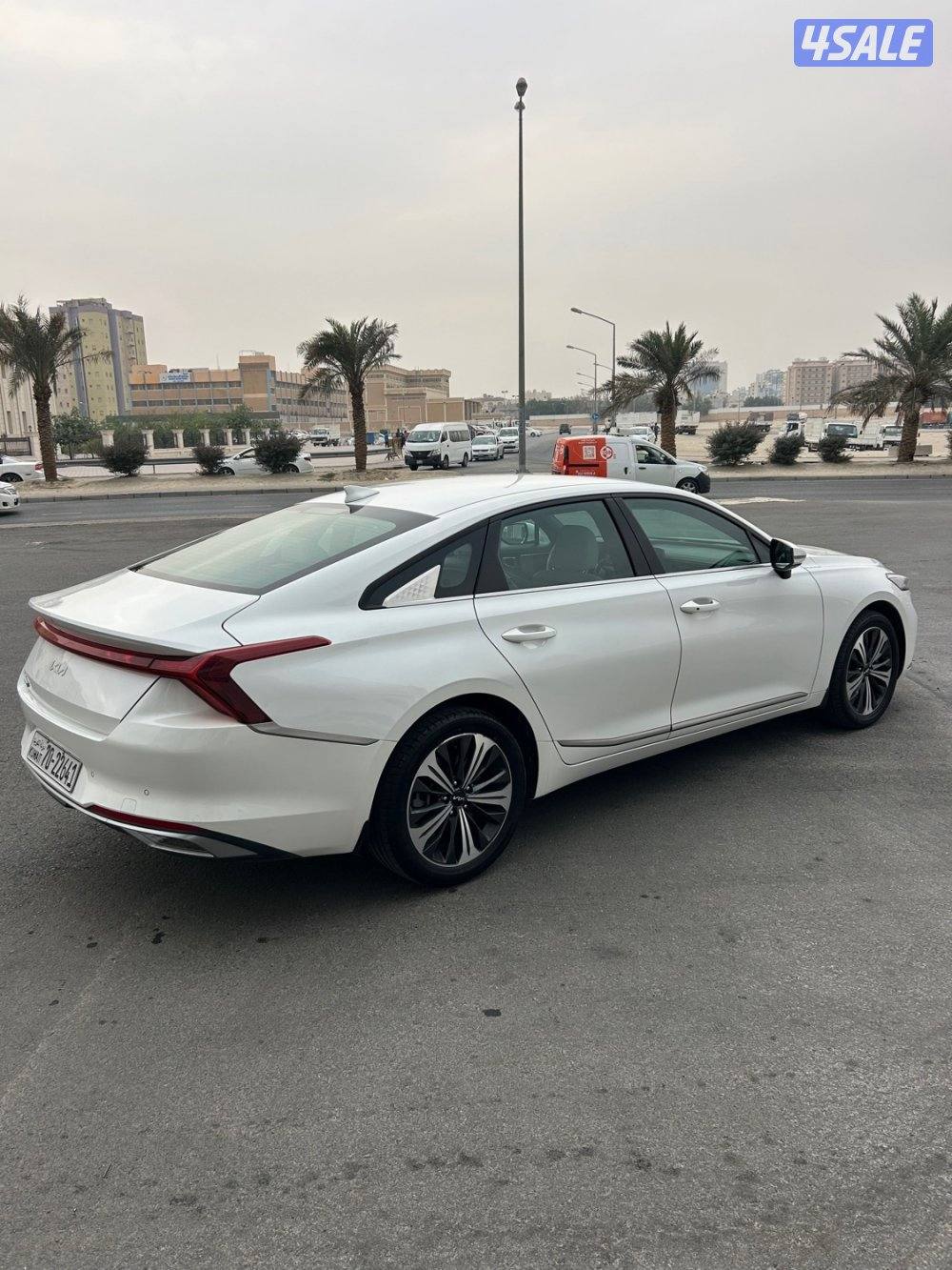 كيا K8 موديل 2022 عداد 58 تحت الكفالة نظيفه10