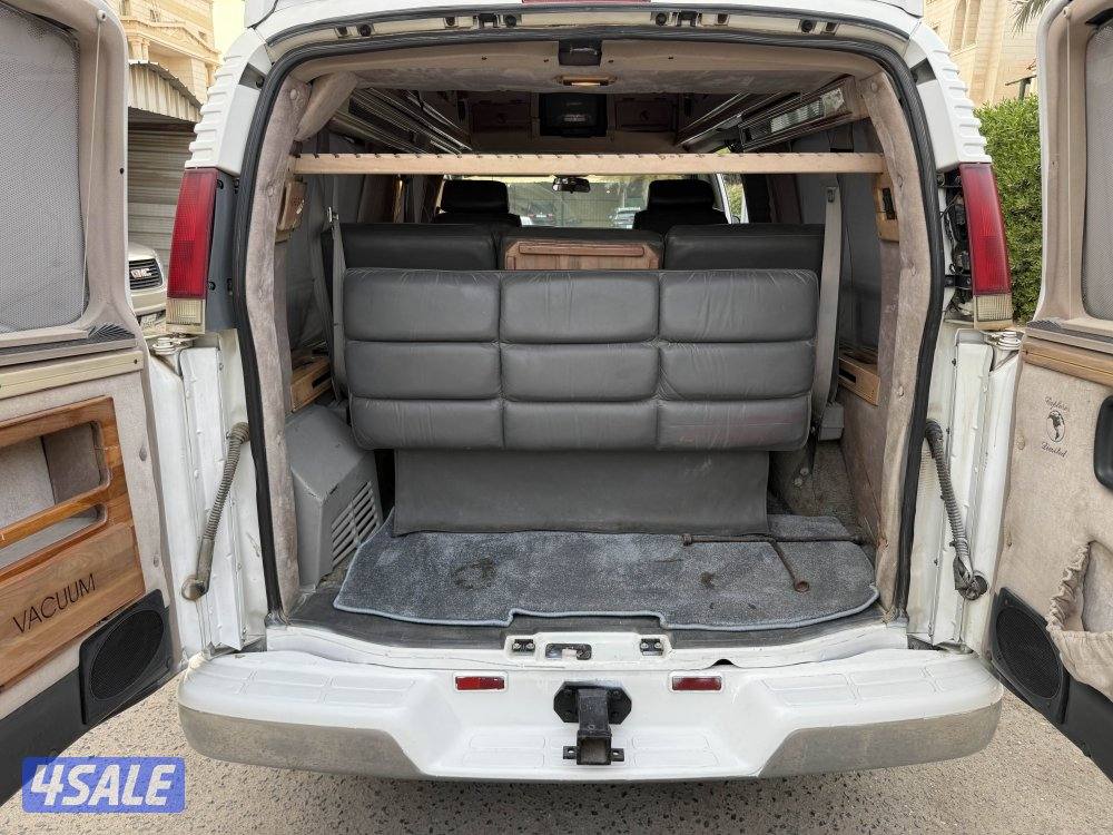 فان مجهز بالكامل8