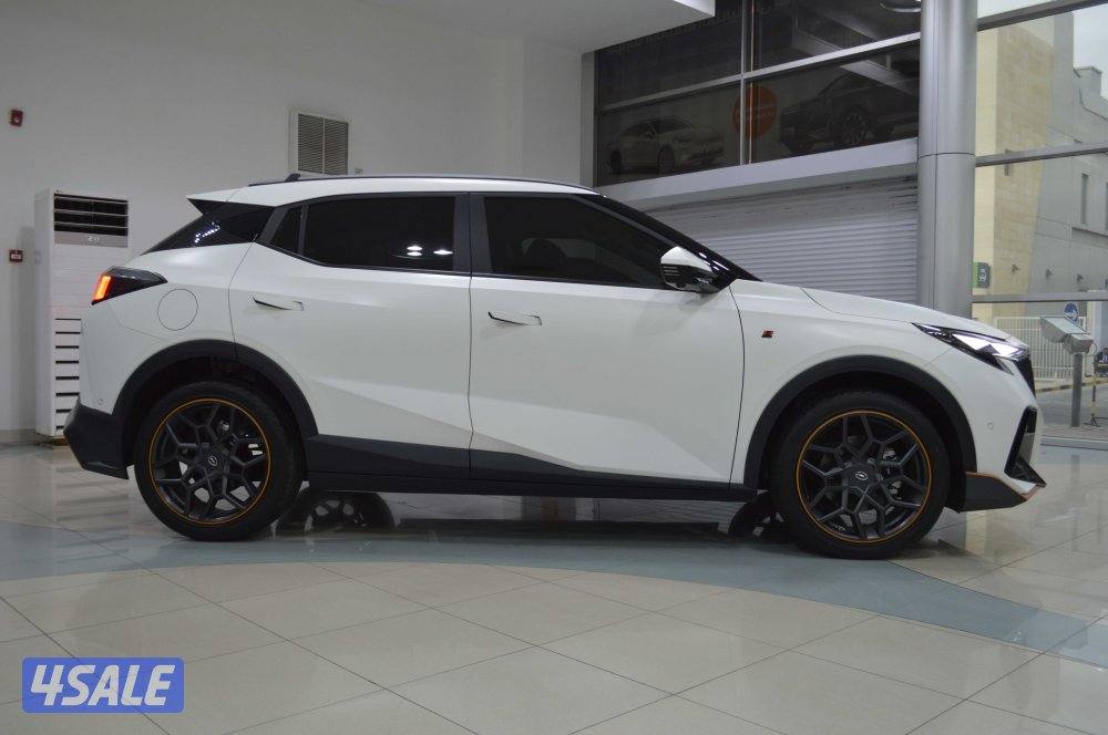 GAC Emzoom R-Style 2025 – 1.5L Turbo 4-Cylinder (New Condition)4