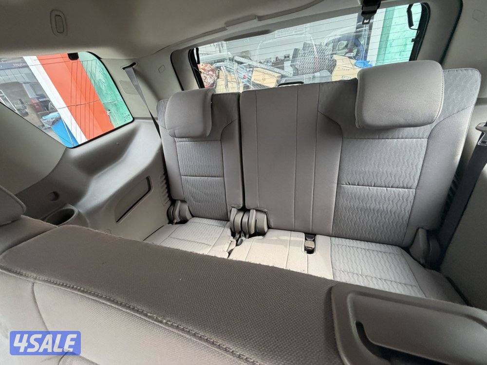 تاهو موديل 2019 عداد 118 الف كم وكالة الكويت الغانم فتحه شاشات خلفيه9