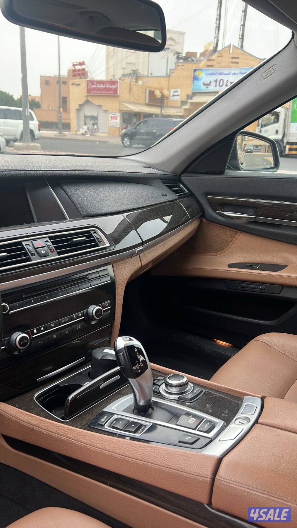 للبيع بي ام 2013 شرط الفحص قير مكينه شاصي بدي9