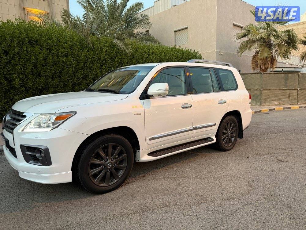 لكزس 2010 حالة وكاله2