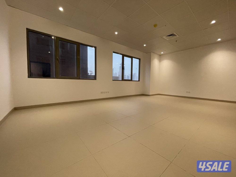 مكتب للايجار بشرق  موقع متميز الجازي تاور 400 الي 450 دينار5