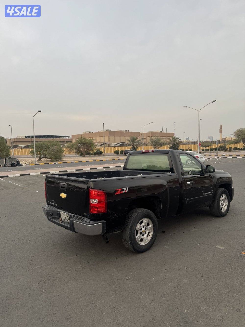 للبيع سلفرادو 20094