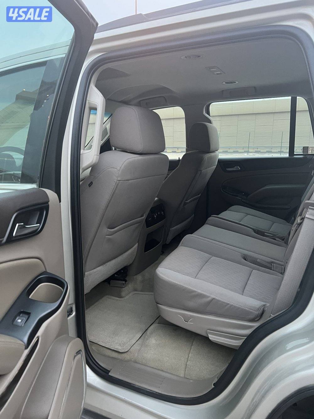 للبيع يوكن 2016 SLE اللون ذهبي6