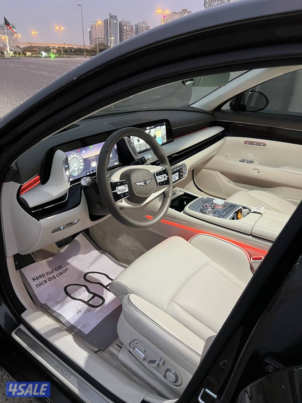 للبيع جينسس g90 ماشي 10 الالف فقط3