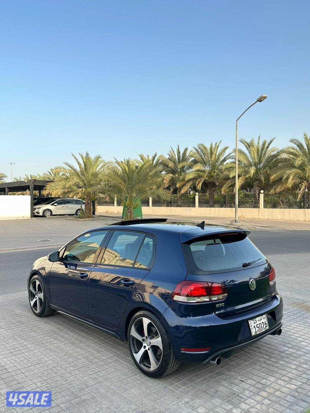 للبيع جولف موديل 2013 ماشي 1506