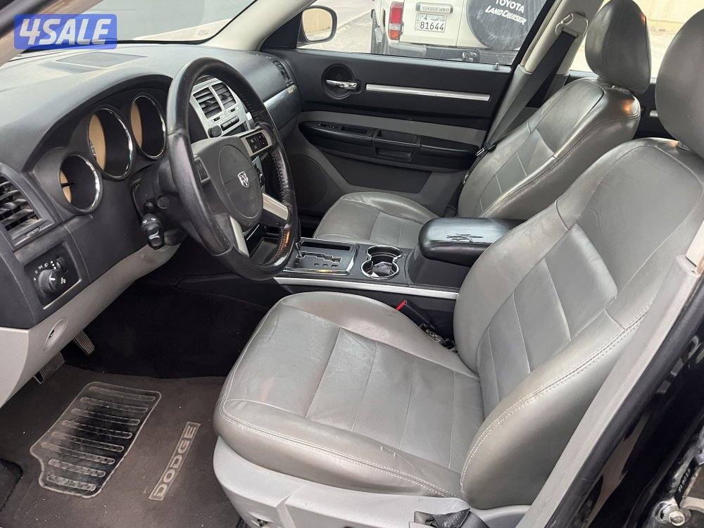 تشارجر r/t 2010  صبغ وكالة3