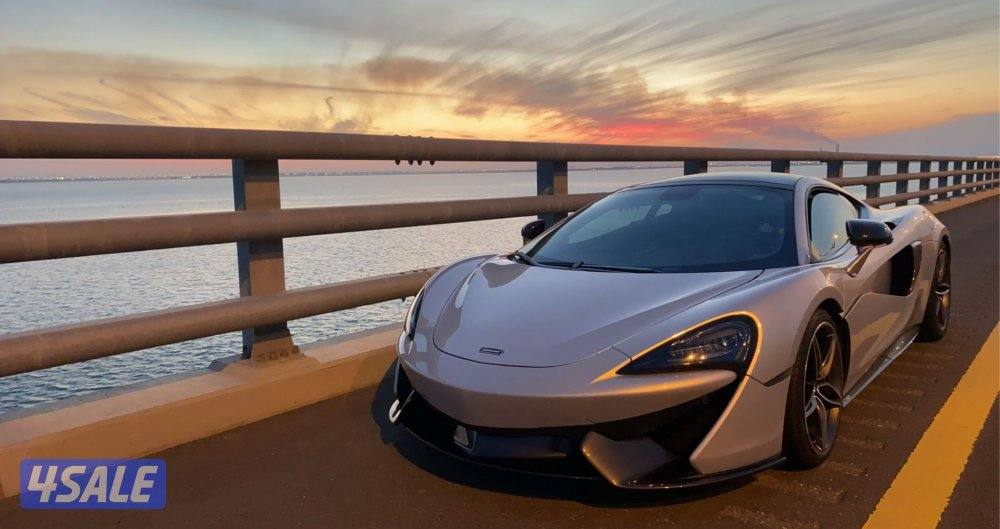 mclaren 570GT4