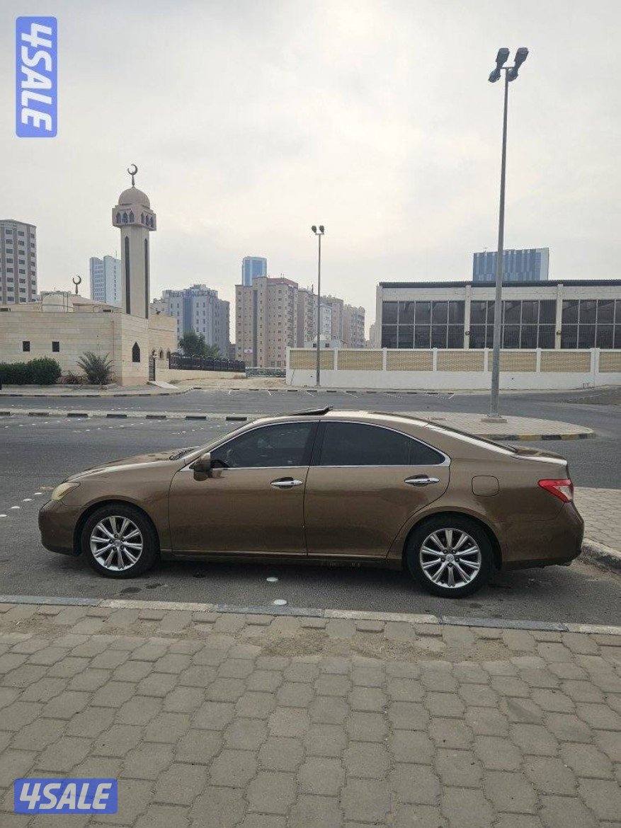 لكزس بسعر ممتاز جلد فتحه شاشه كاميرا2