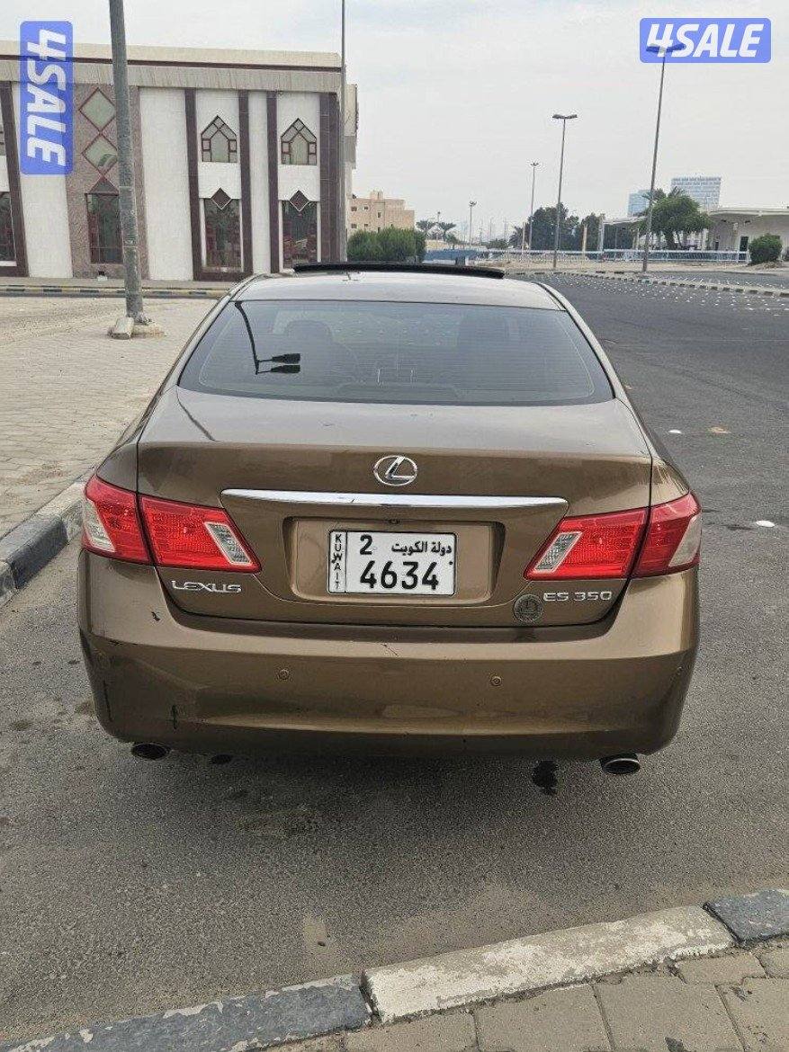 لكزس بسعر ممتاز جلد فتحه شاشه كاميرا3