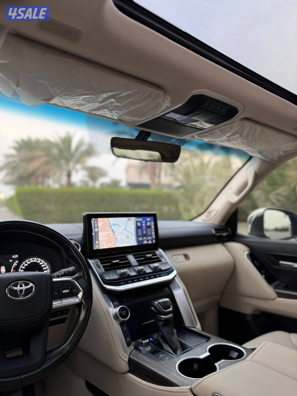 للبيع لاند كروزر “VX” بدون تيربو ماشي 88 ألف صبغ الوكالة3