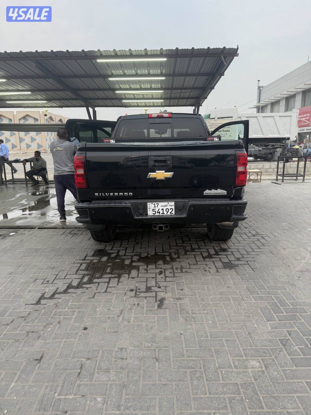 للبيع وانيت هاي كانتري1