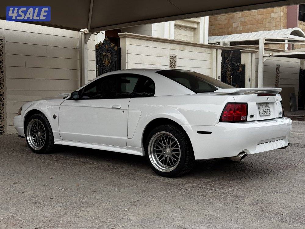 موستنج GT20041