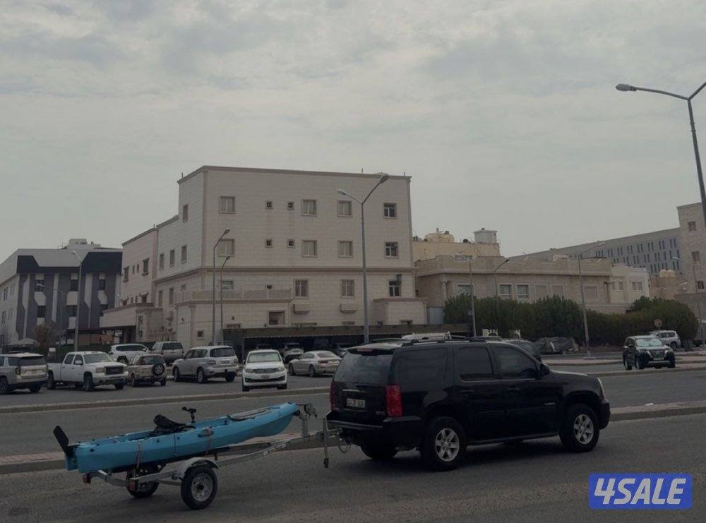 كاياك مع ميراج وعربانه تصلح للجت1