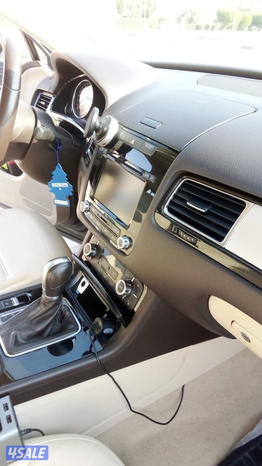 للبيع طوارق قمة بالنظافة ماشي ١١٥5