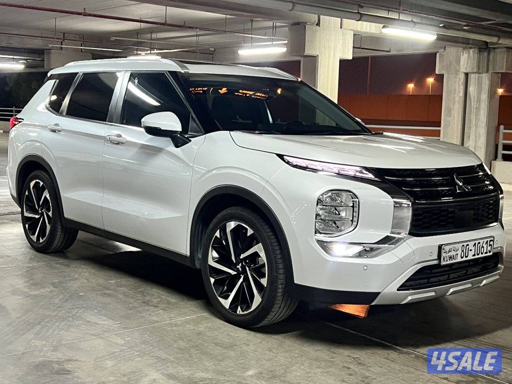 اوتلاندر 20231