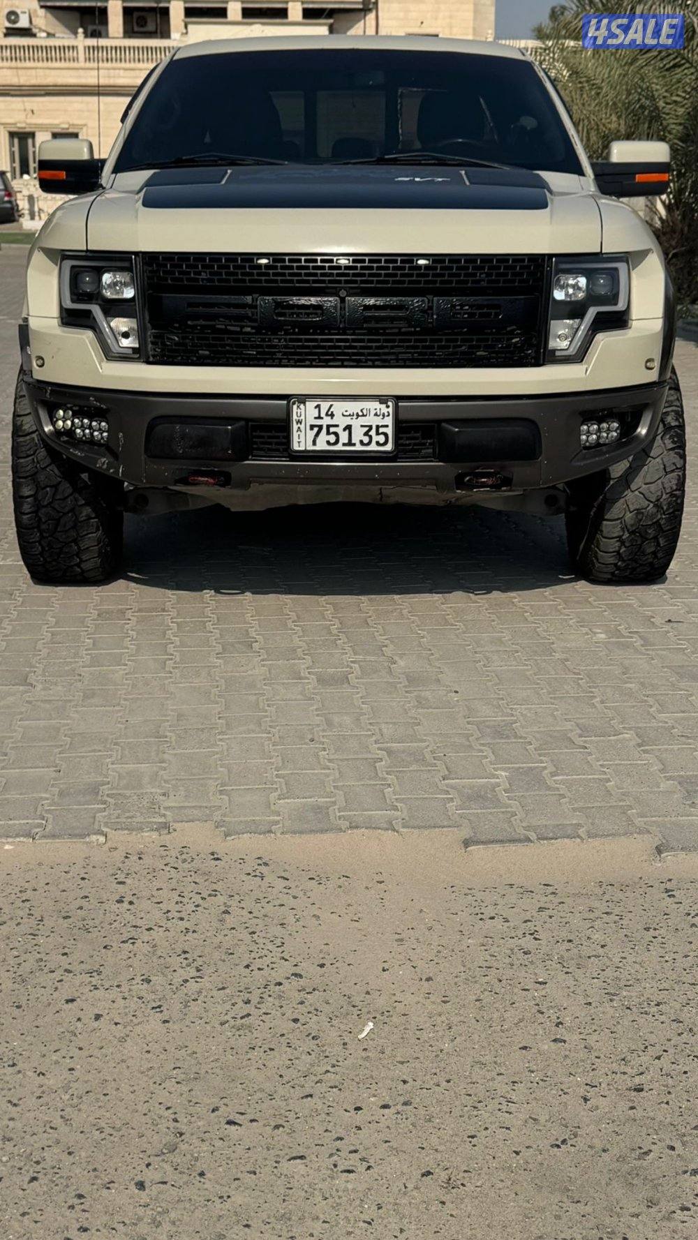 للبيع او للبدل…  (( رابتر مديل 2013-SVT-6.2L )) تواير حجرية مرفوعة0