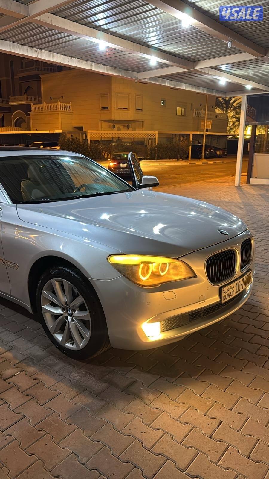 BMW 730Li مرفق الفحص5