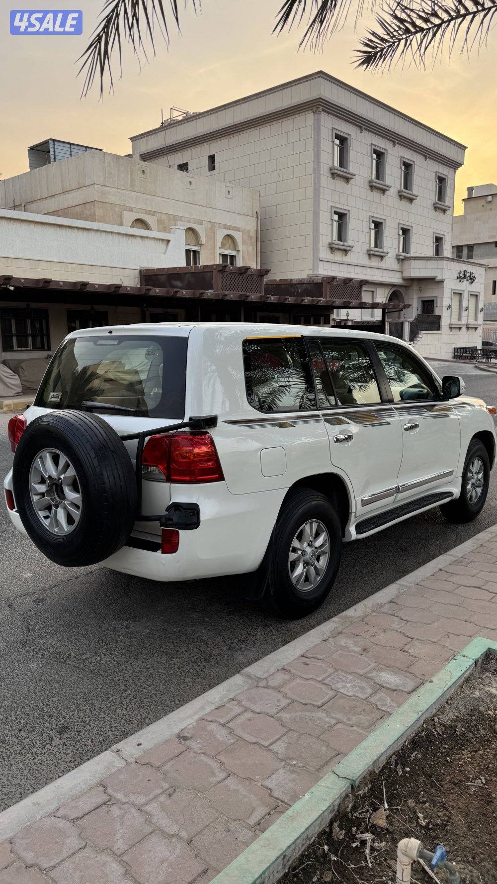 للبيع لاند كروزر4