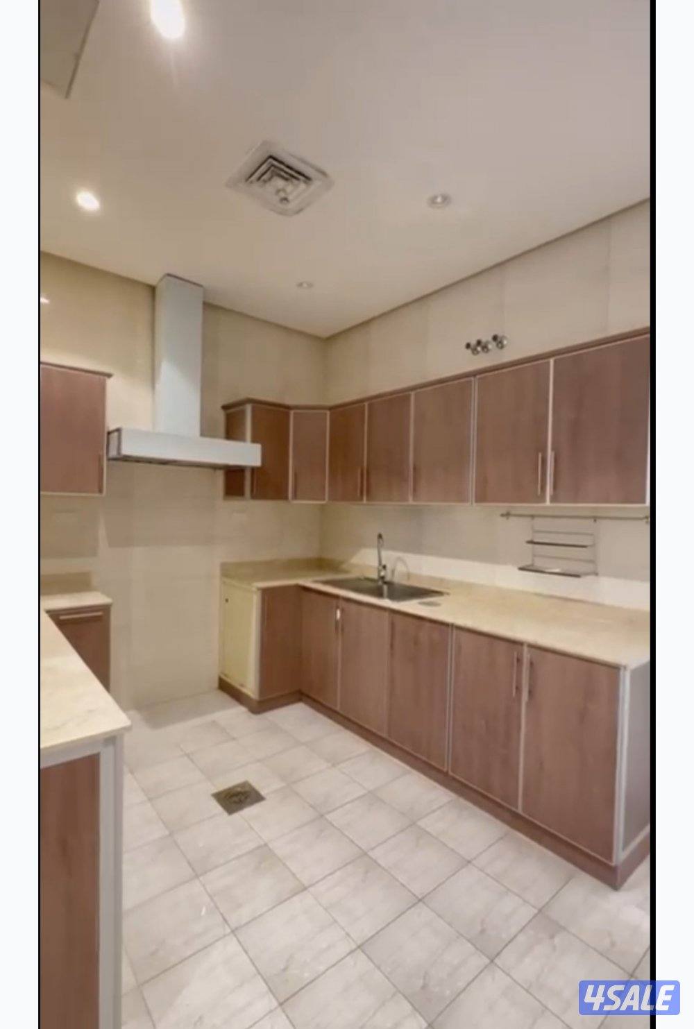 شقة للاجار بجابر الاحمد قطعه ٧4