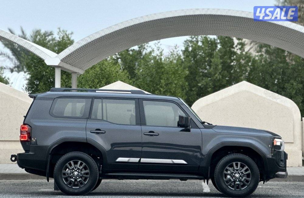 معرض القمة🚩3