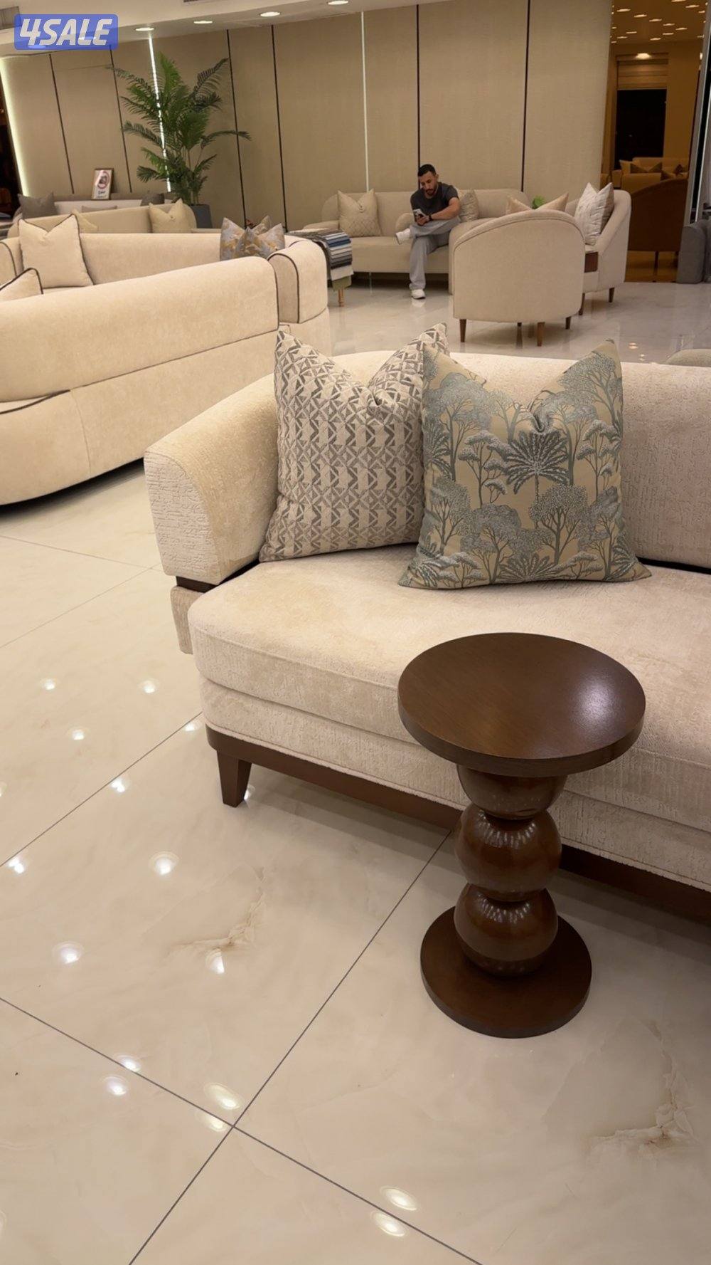  الضجيج مجمع بوبيان معرض إتش اند إتش مقابل مجمع ليفل كوك10