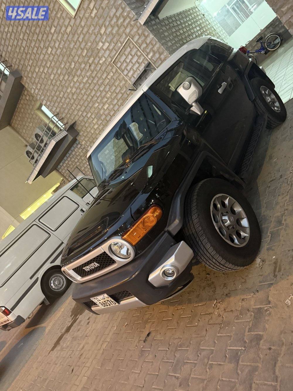 شرق - شارع 14812