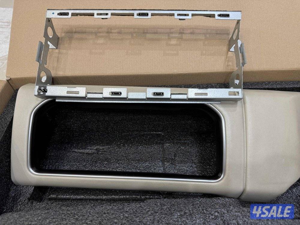 شاشة رنج روفر فوج الاصليه بالكرتون1