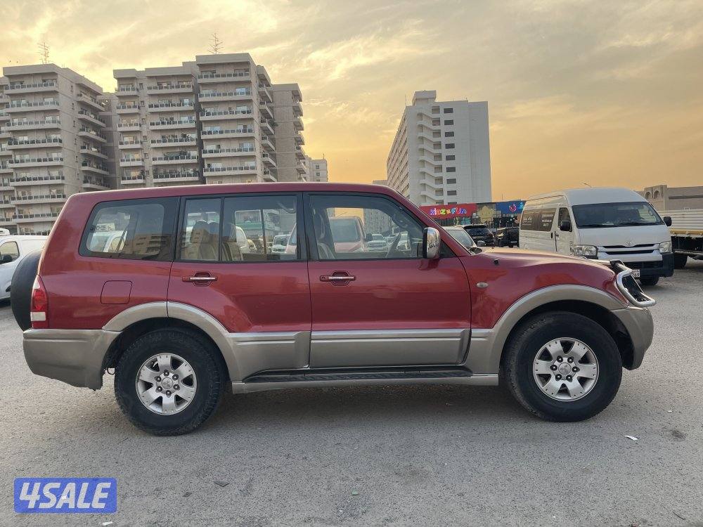 جيب باجيرو موديل 20060