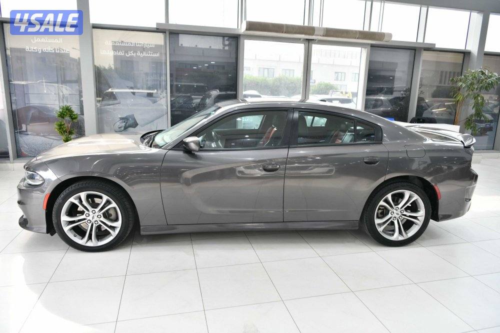 دودج تشارجر2