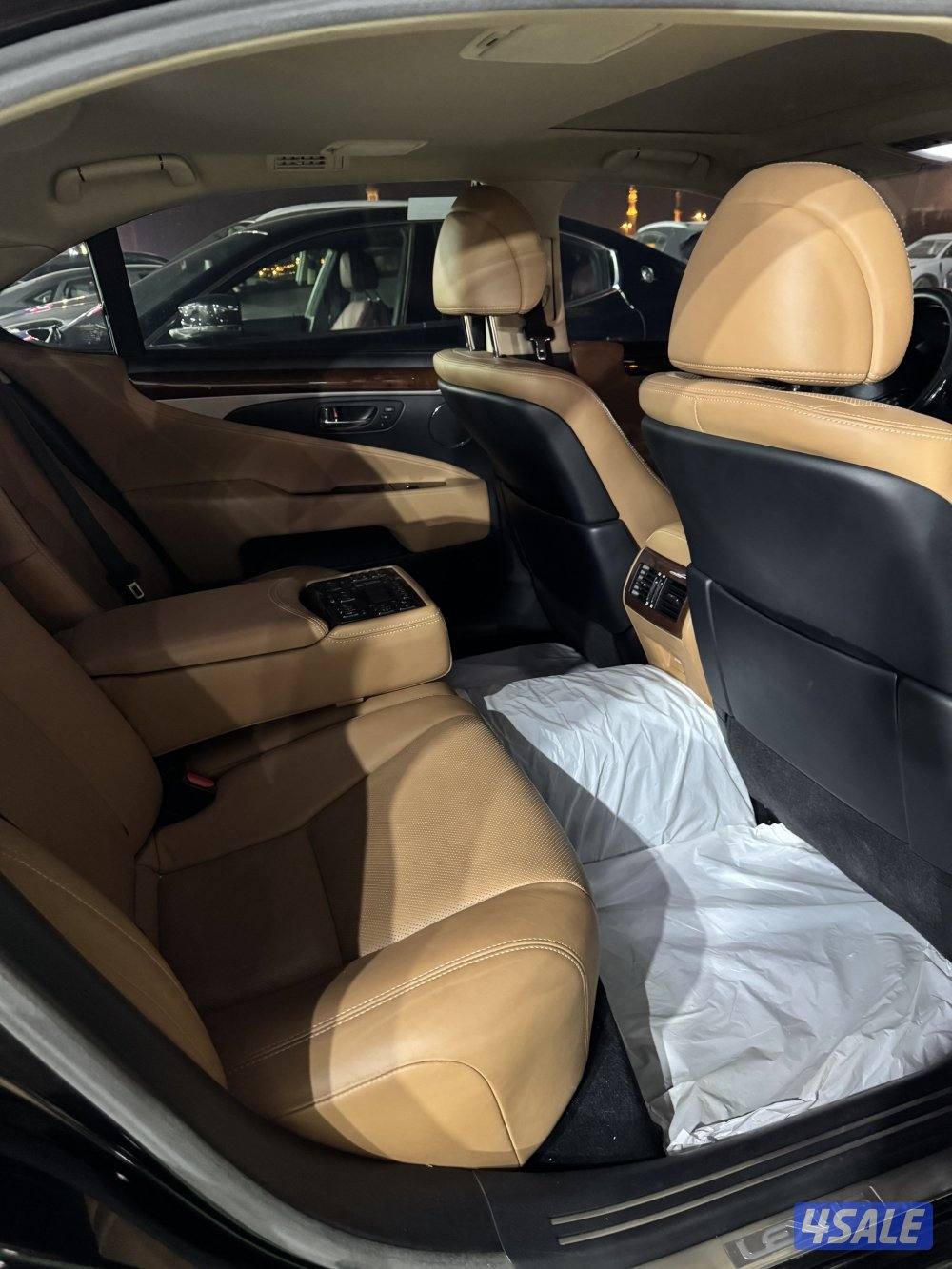 للبيع لكزس 460L1