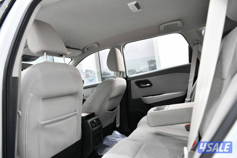 نيسان اكس تريل4