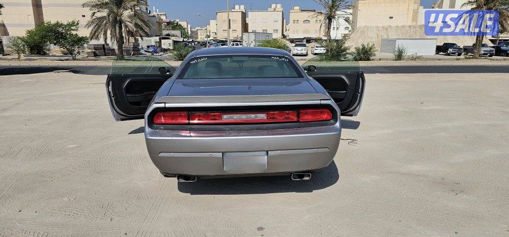 دودج تشالنجر v6 موديل 2014 السعر قابل للتفاوض2