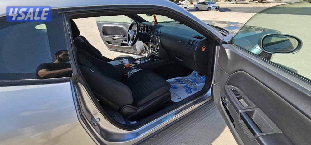 دودج تشالنجر v6 موديل 2014 السعر قابل للتفاوض10