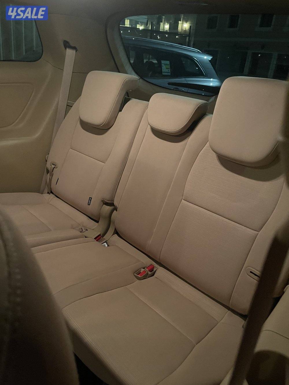 سياره نظيفه المالك الثاني تظليل حراري مفتاحين2