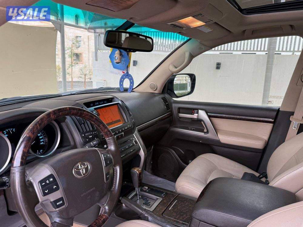 للبيع تويوتا لاند كروزر VXR وكاله الكويت5