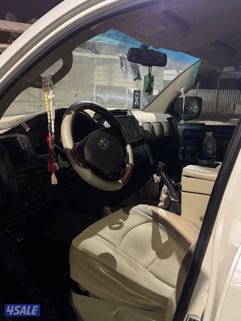 للبيع لاند gx قطري ٢٠١٠ قير عادي اساس5