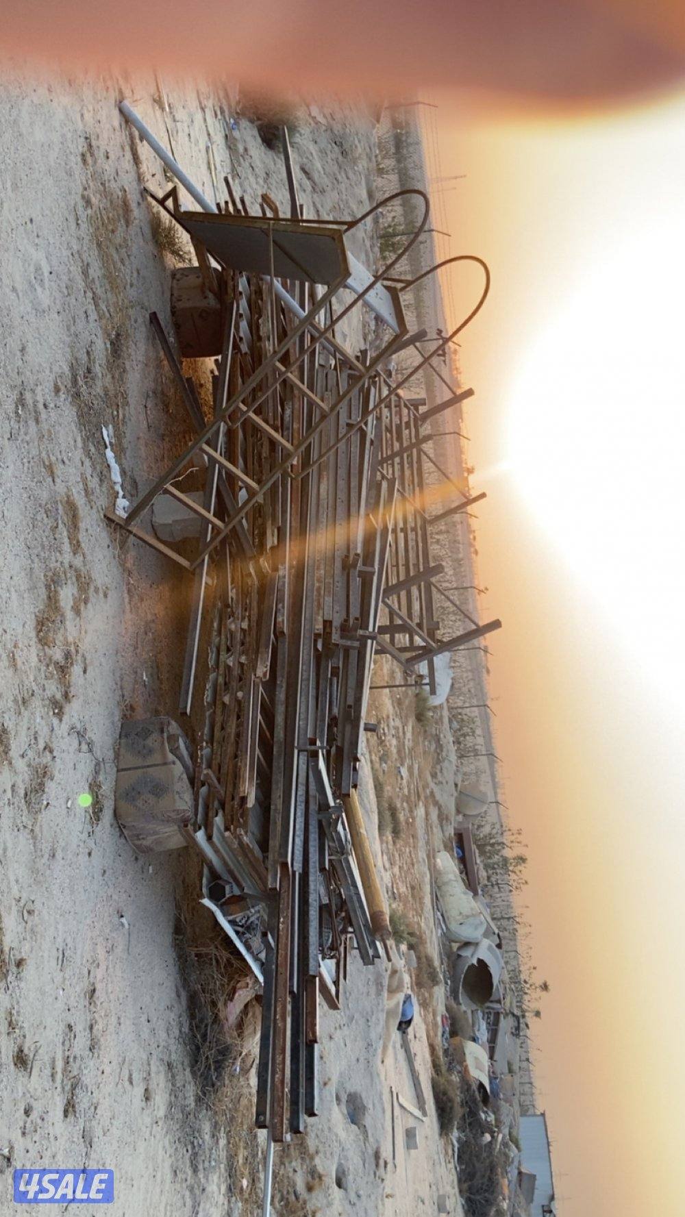 مخيم شبه كامل5