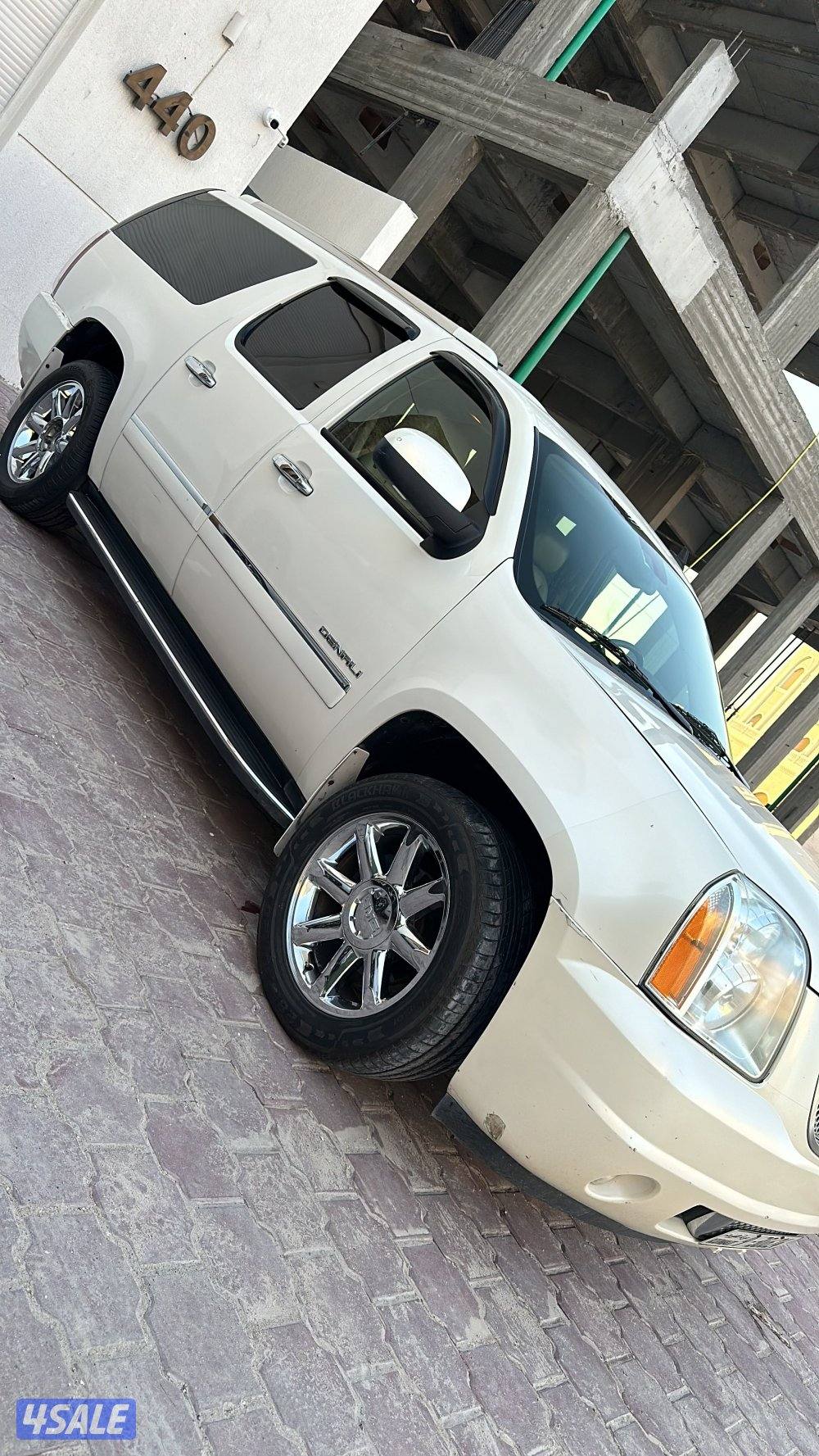 يوكن XL دنالي موديل 20112