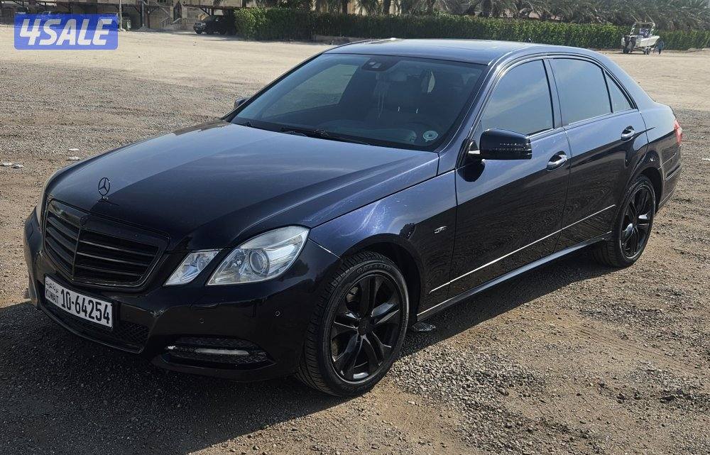 Mercedes E 2500