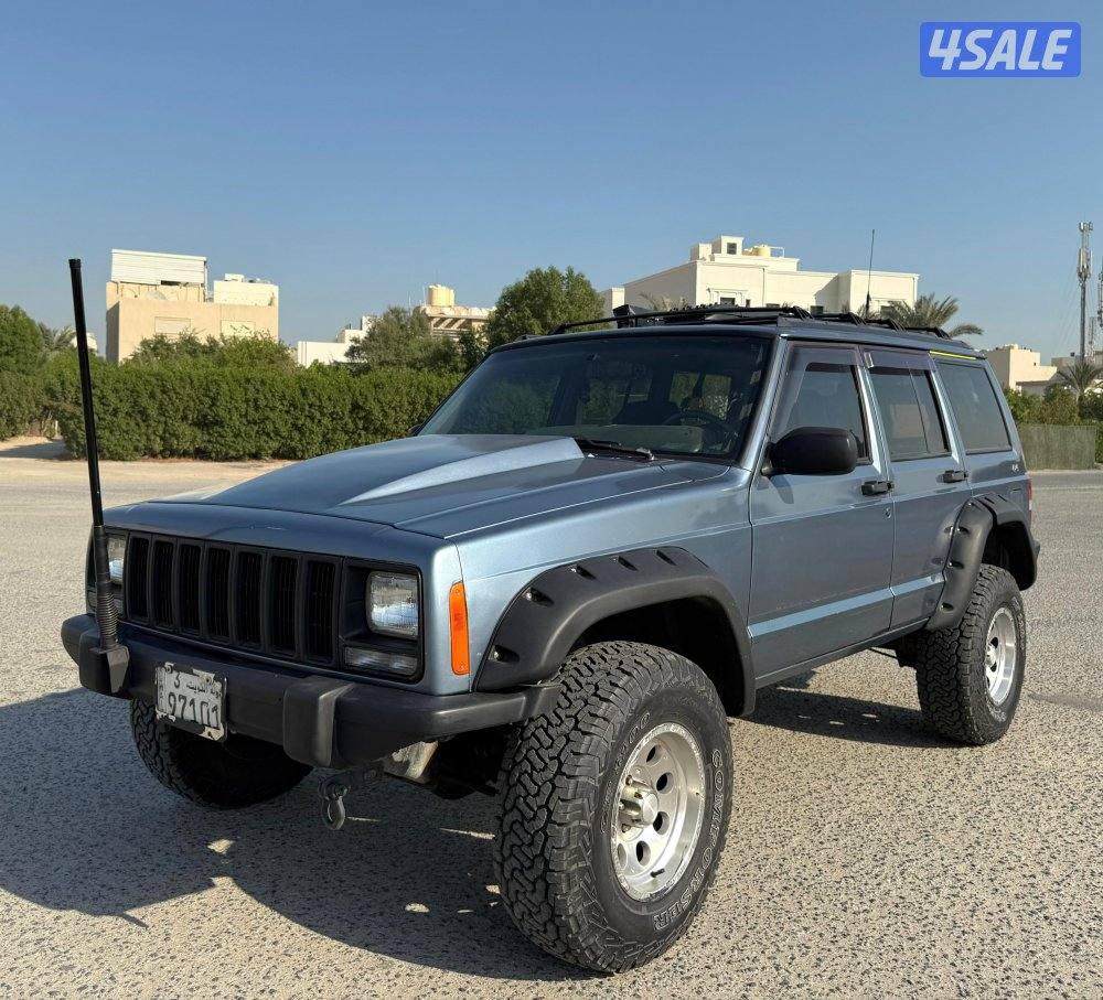 بحالة ممتازة جيب شروكي 1997 قير اتوماتيك دبل قير مجهز رحلات مسجل بدفتر2