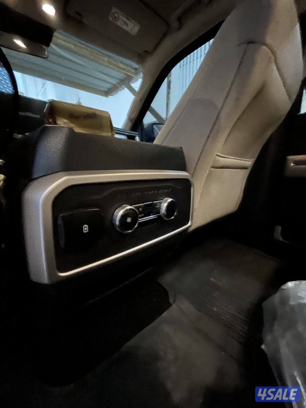 للبيع فورد اكسبدشن موديل 202313