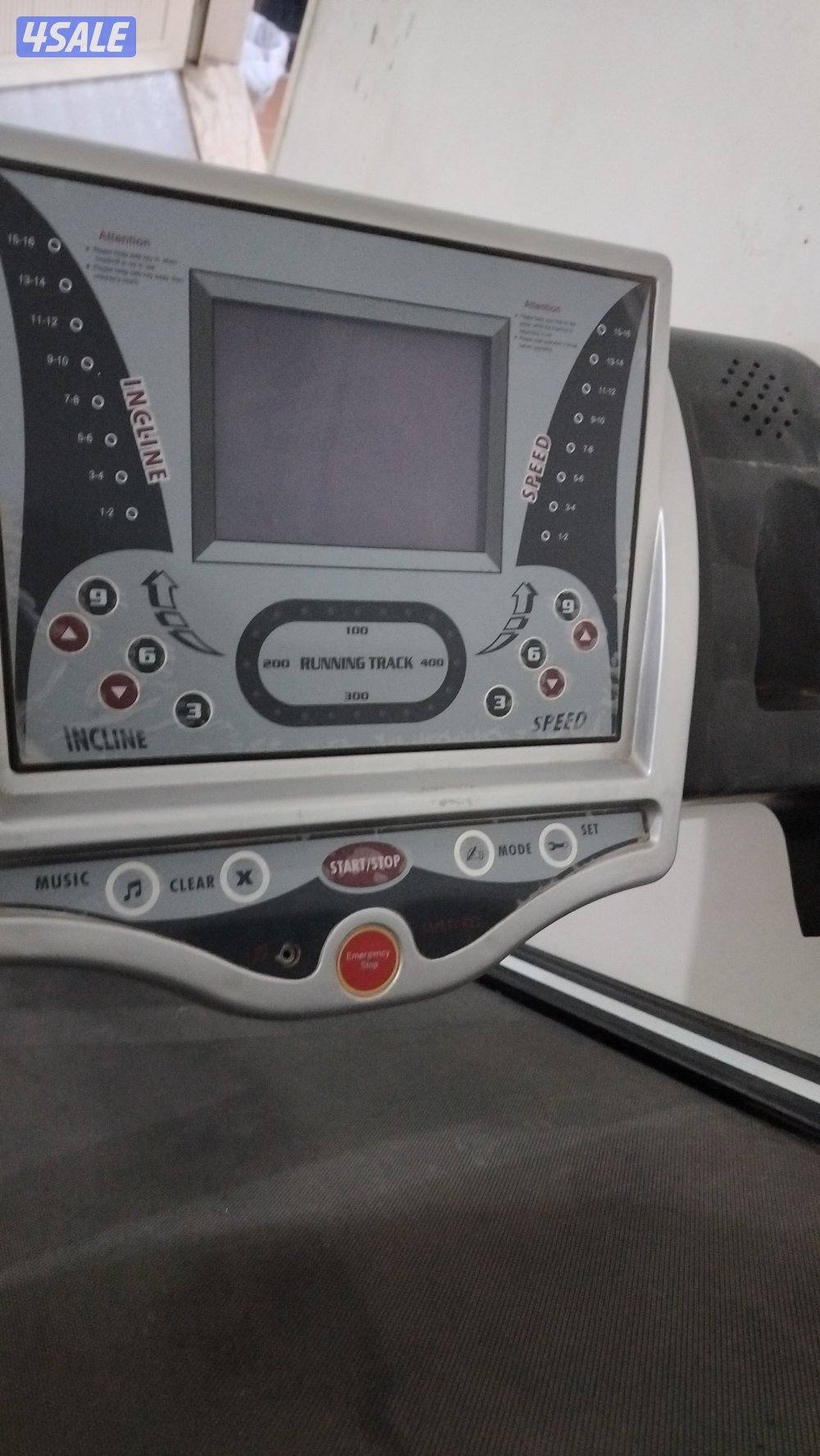 للبيع جهاز مشي2