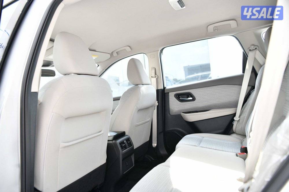 نيسان اكس تريل4