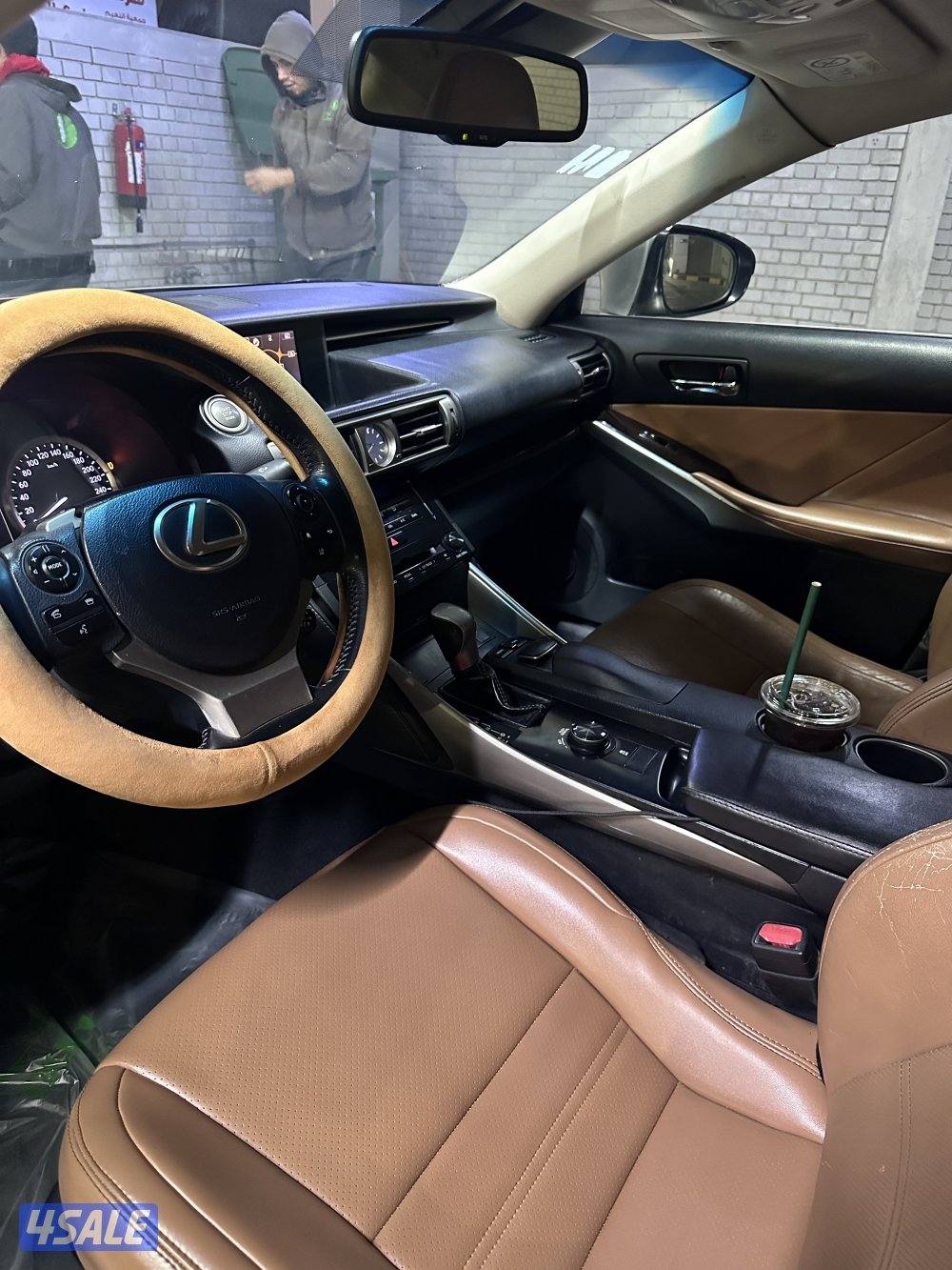 لكزس is350 بيعة سريعة 🔥🔥3