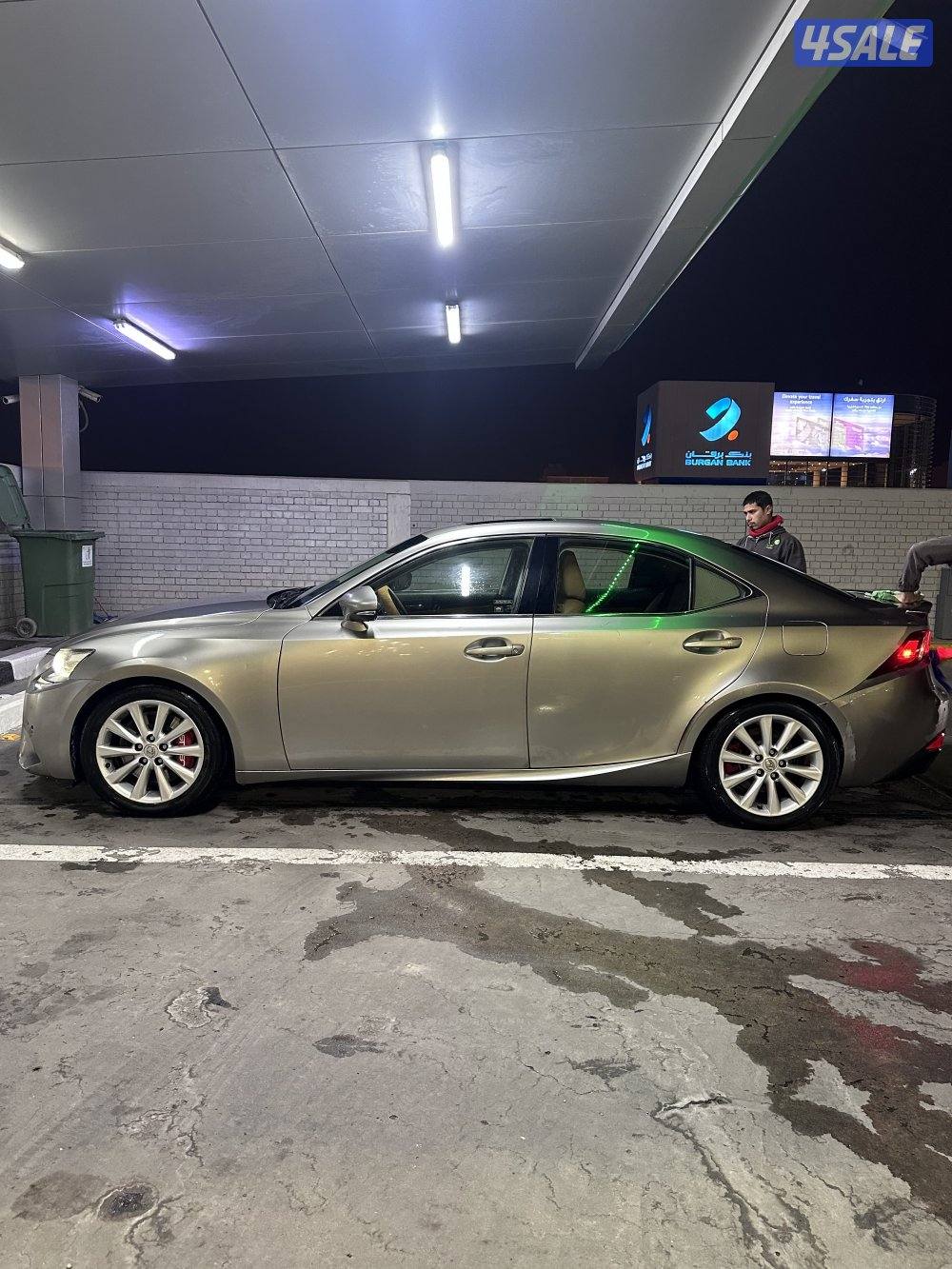 لكزس is350 بيعة سريعة 🔥🔥5