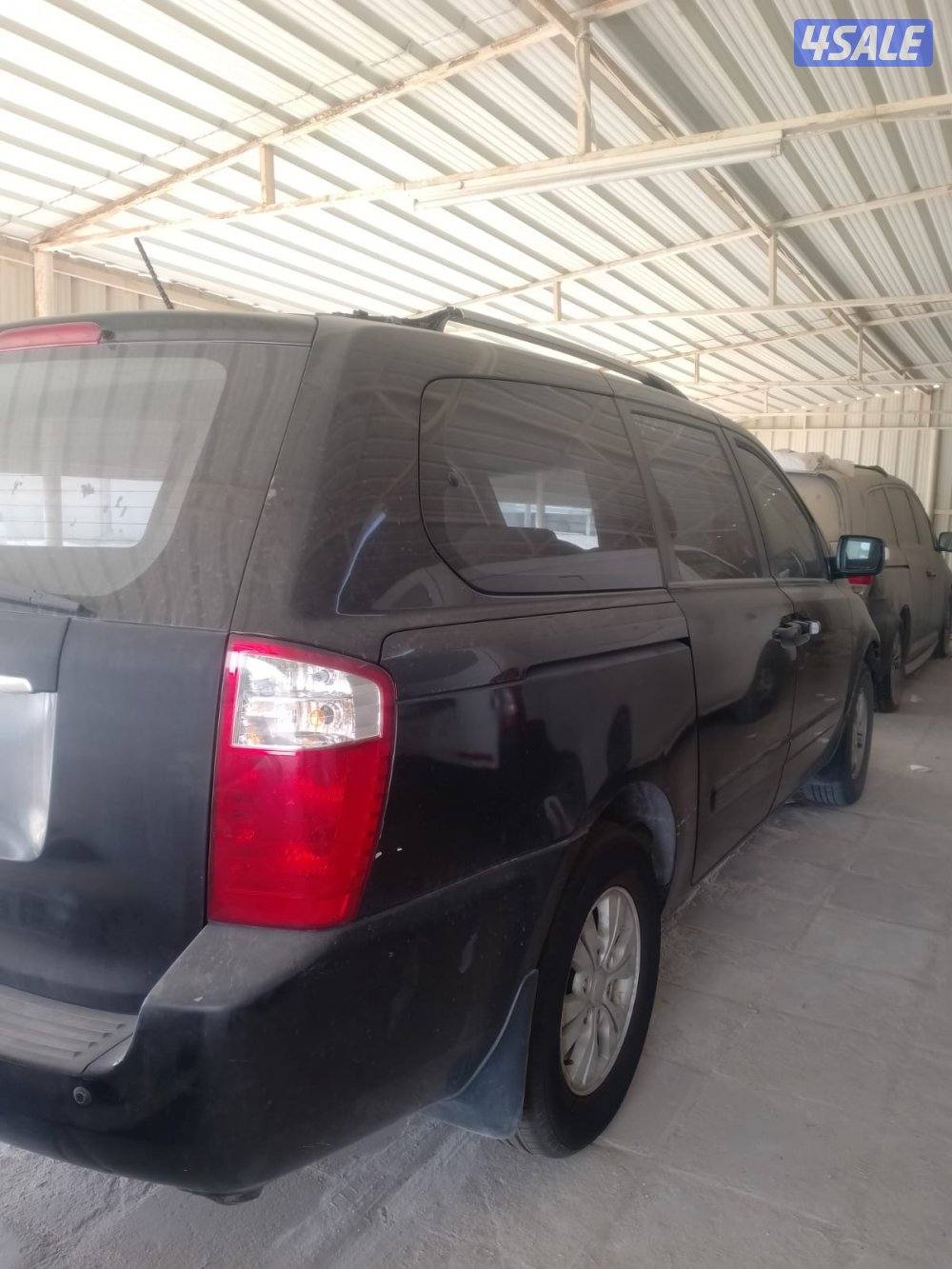 كيا كرنفال 20131