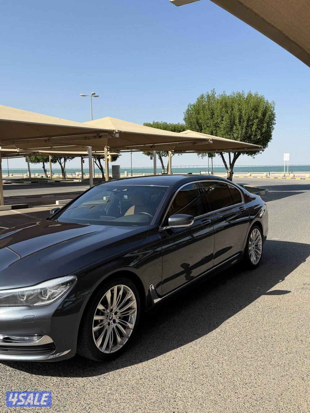 للبيع بي ام دبليو 730Liصبغ الوكاله1