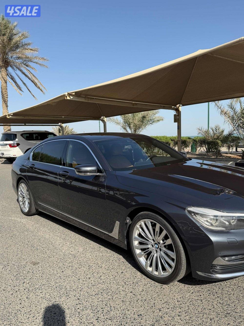 للبيع بي ام دبليو 730Liصبغ الوكاله2